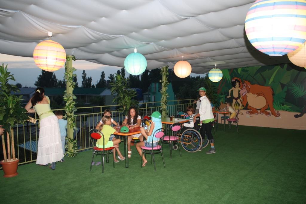 Green Hotel-Club Zatoka Bagian luar foto