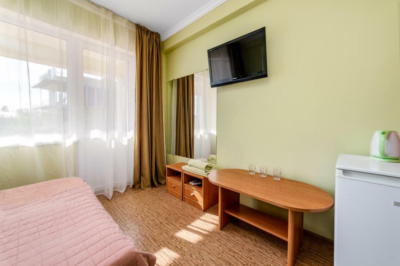 Green Hotel-Club Zatoka Bagian luar foto