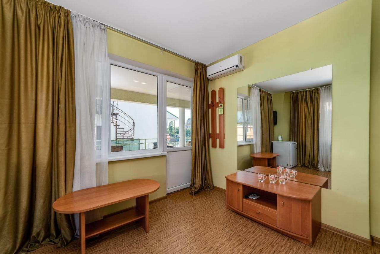 Green Hotel-Club Zatoka Bagian luar foto
