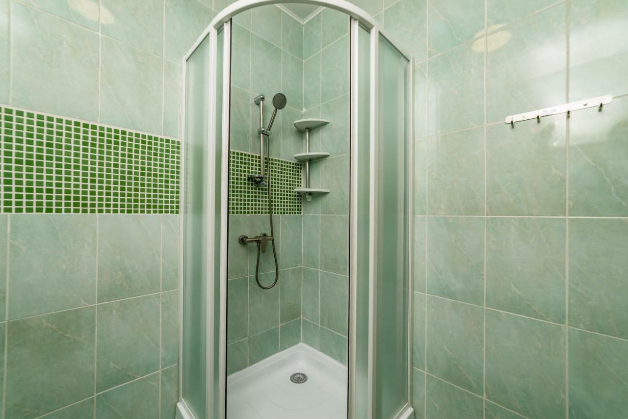 Green Hotel-Club Zatoka Bagian luar foto