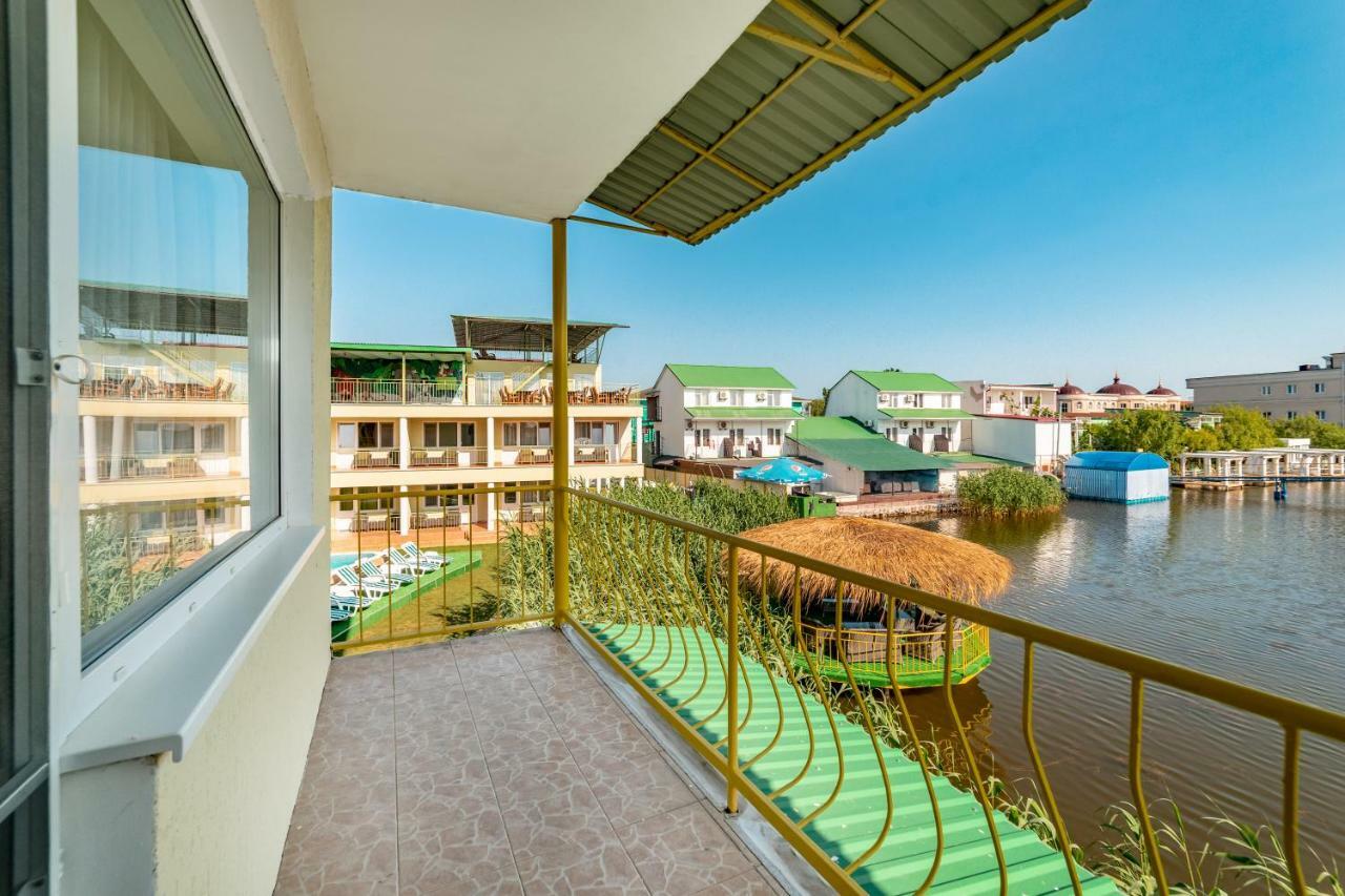 Green Hotel-Club Zatoka Bagian luar foto