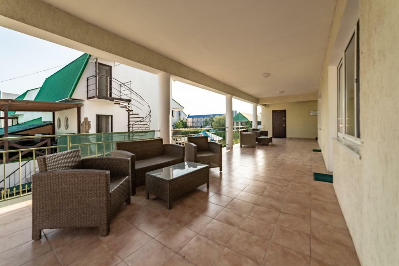 Green Hotel-Club Zatoka Bagian luar foto